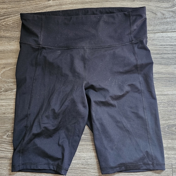 all in motion Pants - Black athletic shorts.